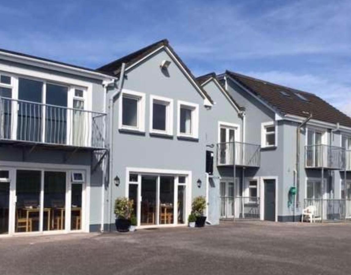 Harbour Nights Guest house 3*